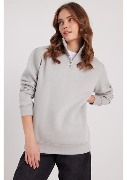 Kadın Relax Fit Rahat Kesim Pamuklu Içi Polarlı Yarım Fermuarlı Taş Renk Dik Yaka Sweatshirt indirimleri