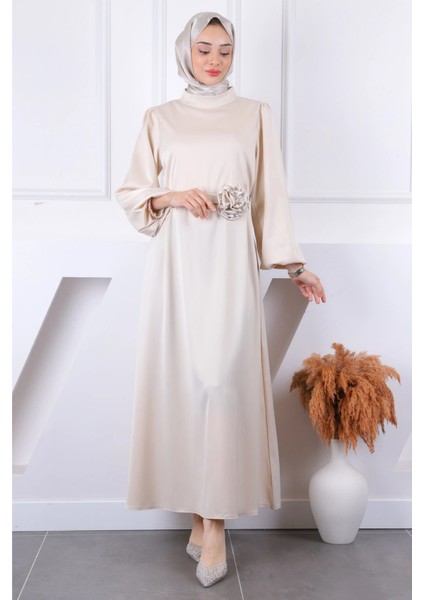 Kemeri Gül Detaylı Saten Tesettür Abiye- Bej