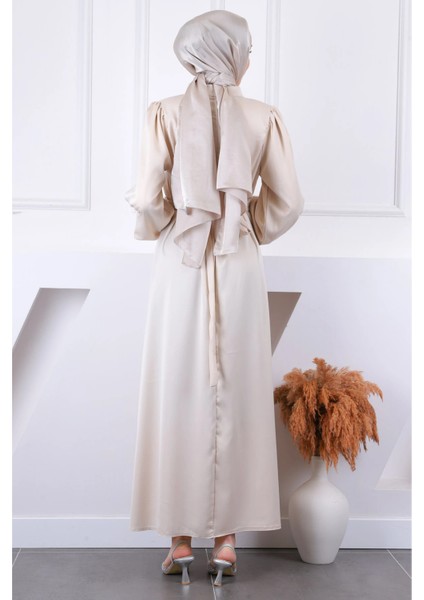 Kemeri Gül Detaylı Saten Tesettür Abiye- Bej modelleri