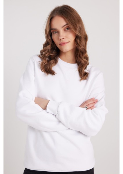 Kadın Oversize Geniş Kesim %100 Pamuk Basic Beyaz Bisiklet Yaka Sweatshirt