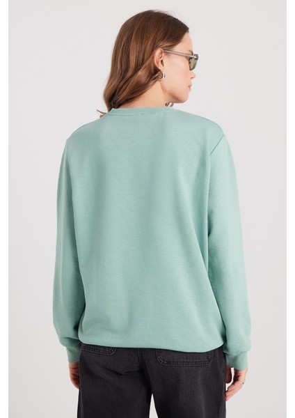 Kadın Oversize Geniş Kesim Pamuklu Basic Yeşil Bisiklet Yaka Sweatshirt