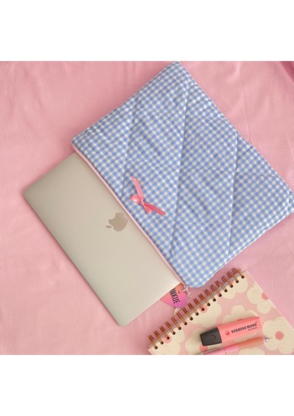 Mavi-Beyaz Pötikare Kurdele Detaylı Laptop Çantası Tablet Kılıfı (11 • 13 • 16 Inç Seçenekli) fiyatları