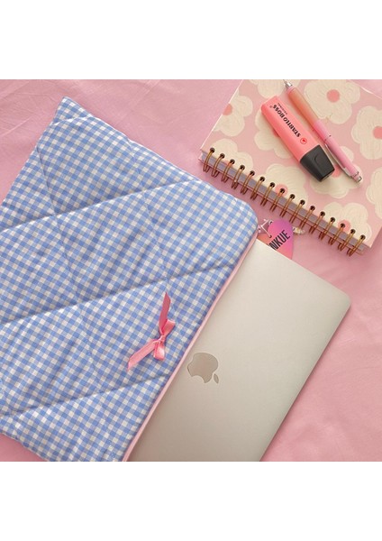 Mavi-Beyaz Pötikare Kurdele Detaylı Laptop Çantası Tablet Kılıfı (11 • 13 • 16 Inç Seçenekli) fırsatları