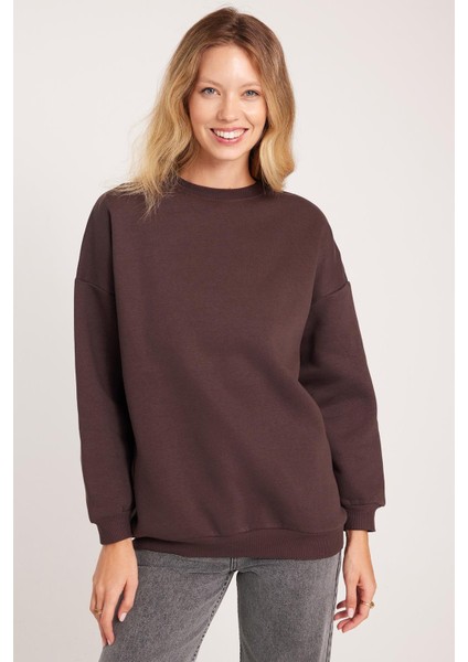 Kadın Oversize Geniş Kesim Pamuklu 3 Iplik Bisiklet Yaka kahverengi Sweatshirt fırsatları