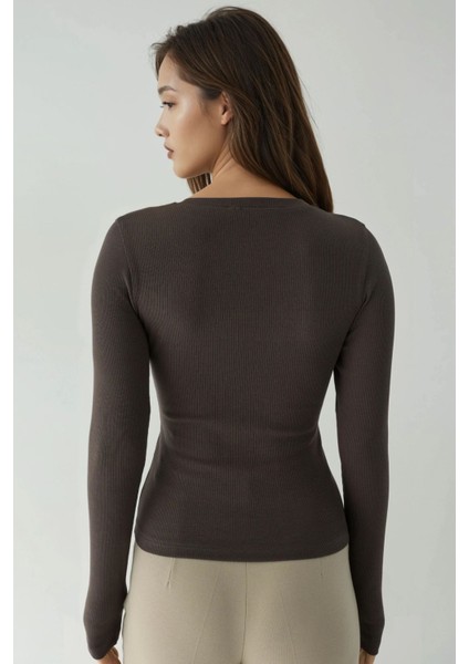 Kadın Fitilli Çıtçıtlı Yaka Esnek Örme Üst Koyu Mocha Kahve indirimleri