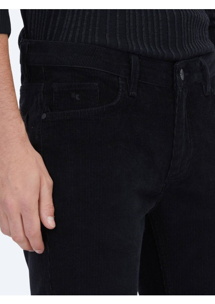 Siyah Fitilli Dokuma Slim Fit Kadife Casual Pamuk Karışımlı Pantolon modelleri