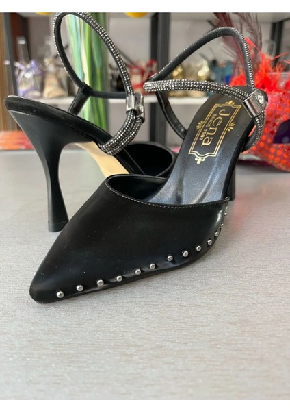 Metal Detaylı Çok Rahat Çok Şık Bilekten Taşlı Spor Şıklık Gece-Gündüz Için Abiye Ayakkabı indirimleri