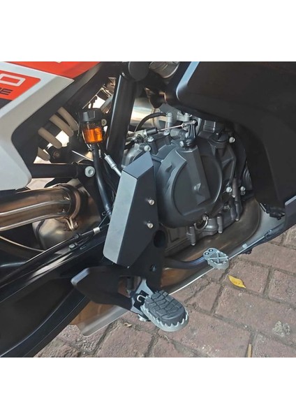 Motosiklet Arka Fren Silindir Koruyucusu Kapak 790 Macera Için Koruyucu Gövde 2019-2024 890 Macera Için R 890 Adv (Yurt Dışından) modelleri