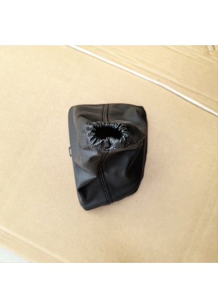 Araç Dişli Çubuk Vites Kapağı Dişli Vites Değiştirme Düğmesi Kapağı Koruyucu Toyota Corolla 2007-2013 Için Toza Dayanıklı Dişli Kapağı (Yurt Dışından) fiyatları