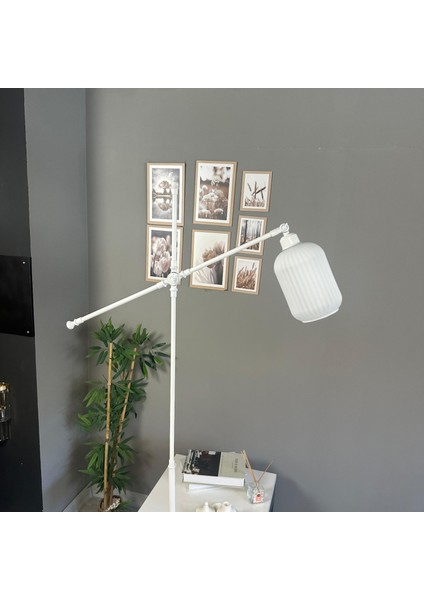 Wingmn Beyaz Cam Lambader Makas Gövde Modern Metal Oturma Odası Zemin Lambası modelleri