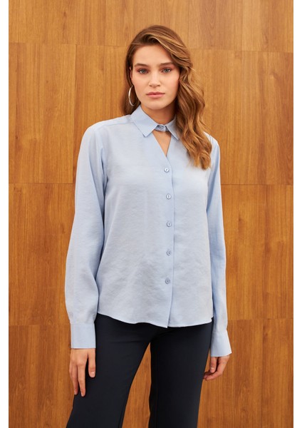 Mavi Pencere Detaylı Gömlek