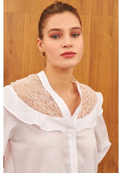 Beyaz Dantel Detaylı Fırfırlı Gömlek modelleri