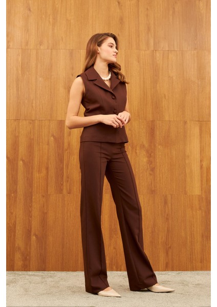 Kahverengi Düz Paça Çima Dikişli Yüksel Bel Pantolon fırsatları