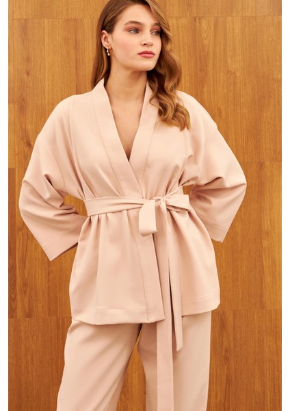 Bej Kemerli Şal Yaka Kimono