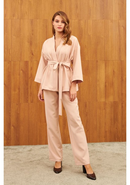 Bej Kemerli Şal Yaka Kimono fırsatları