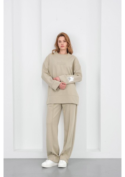 Haki Kadın Pike Dokulu Nakış Detaylı Yırtmaçlı Oversize Bol Paça Alt-Üst Takım modelleri