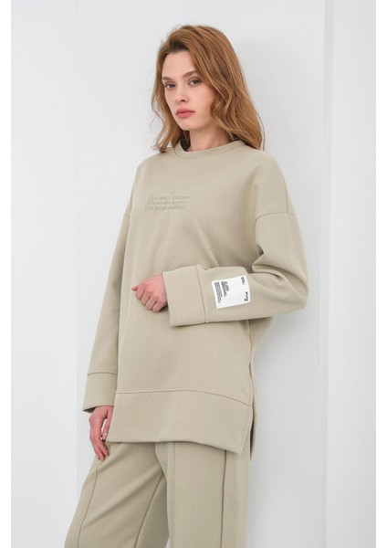 Haki Kadın Pike Dokulu Nakış Detaylı Yırtmaçlı Oversize Bol Paça Alt-Üst Takım fırsatları