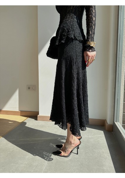 Kadın Beli Lastikli Tam Esnek Dantel Güpürlü Asimetrik Kesim Yüksek Bel Şık Midi Boy Tasarım Etek fiyatları