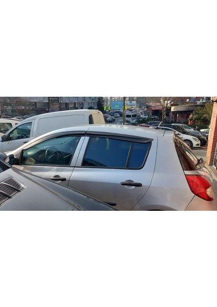 Renault Clio 3 Mugen Cam Rüzgarlığı 06/12