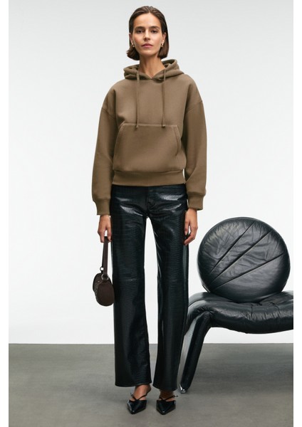 Selene Kadın Kapüşonlu Kangru Cepli Regular Fit Vizon Sweatshirt