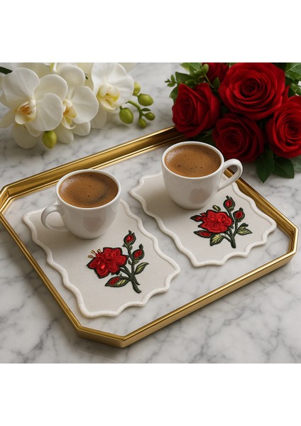 Kırmızı Çiçek Motifli Özel Tasarım Kahve Sunumluğu – El Işçiliği