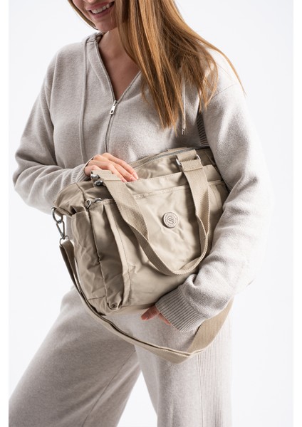 Su Geçirmez Paraşüt Kumaş Spor Görünümlü El ve Omuz Askılı Kadın Çanta fırsatları