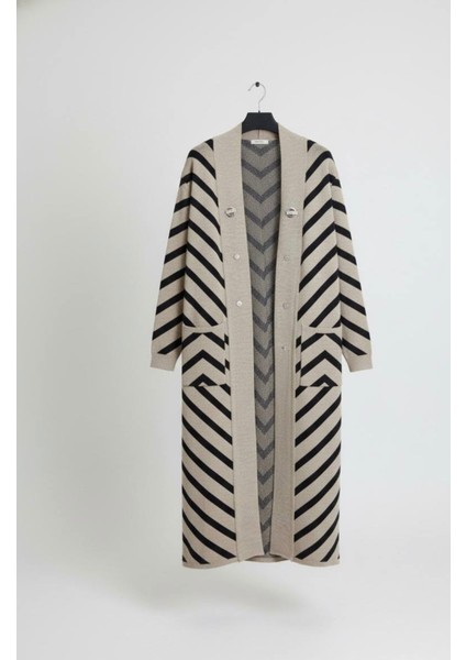 Kadın Tesettür Düğme Detaylı Uzun Çizgili Hırka Taş Standart modelleri