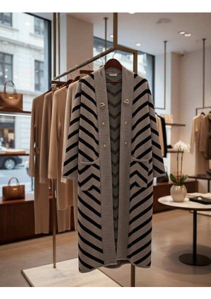 Kadın Tesettür Düğme Detaylı Uzun Çizgili Hırka Taş Standart fırsatları