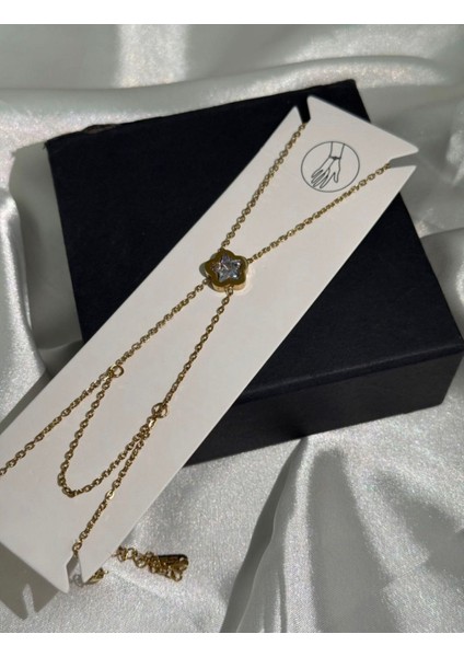 Şahmeran Çiçek Motifli Kadın Gold Renkli El Zinciri fiyatları