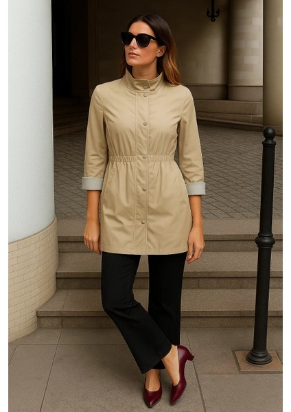 Kadın Fermuarlı Büzgülü Çizgili Bej Kısa Trençkot modelleri
