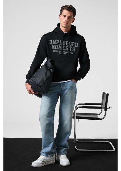 Cassıan Erkek Önü Kabaran Baskılı Kapüşonlu Kordonlu Kanguru Cepli Siyah Sweatshirt fırsatları