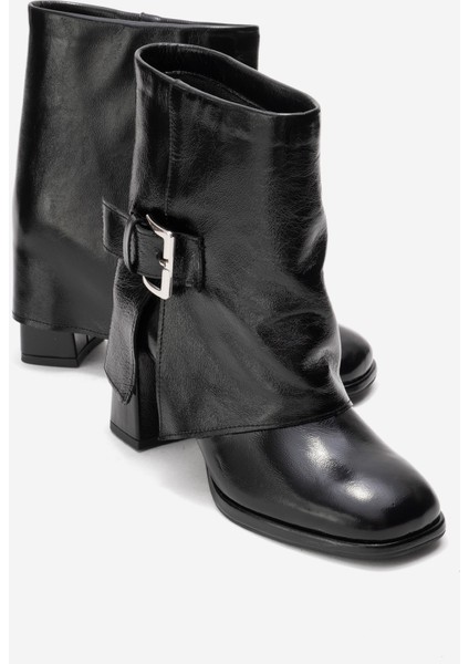 Lore Siyah Kırışık Rugan Hakiki Deri Tokalı Kadın Topuklu Bot