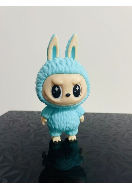 Labubu Renkli Figür Koleksiyonu