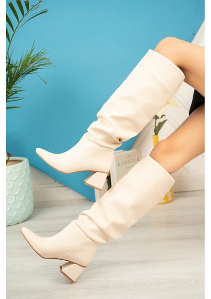 ZRİN-2002 Premium Bej Körüklü Sivri Burun Kalın Topuklu Çizme