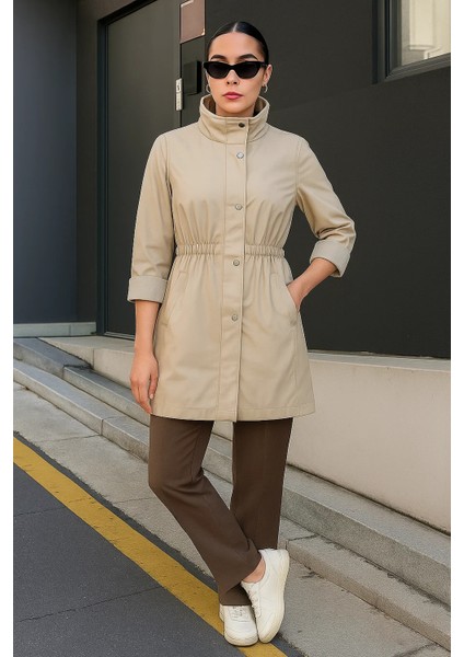 Kadın Çizgili Astarlı Basic Bej Kısa Trençkot fırsatları