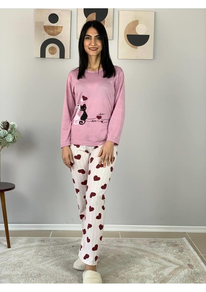 Kadın Kedi Motifli Kalp Desenli Pijama Takımı (Pembe-Beyaz) Pembe fiyatları