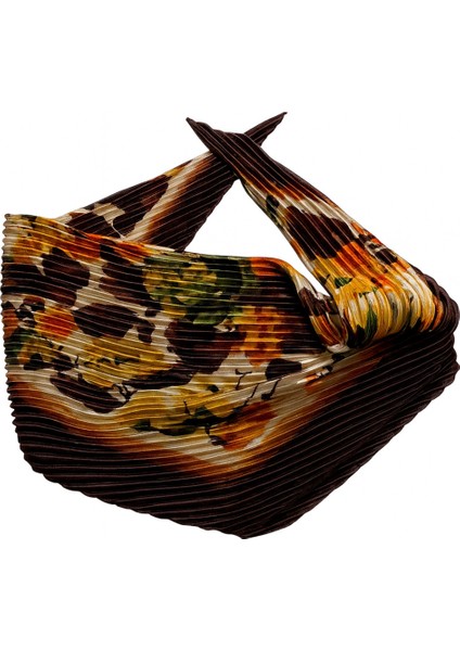 Kahverengi Çiçek Desenli Piliseli Kadın Fular