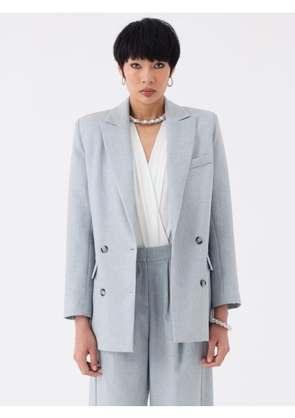 Oversize Kruvaze Kesim Ince Çizgili Ceket - Gri