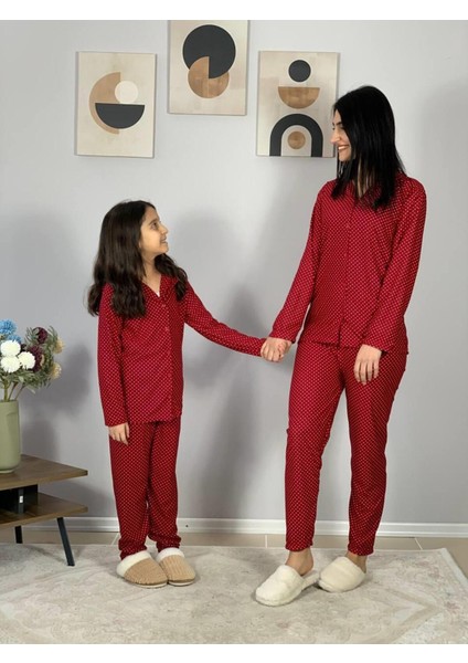 Anne Kız Kombin Önden Düğmeli Bebe Yaka %100 Pamuk Pijama Takımı indirimleri