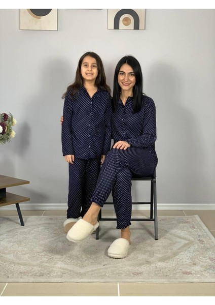 Anne Kız Kombin Önden Düğmeli Bebe Yaka %100 Pamuk Pijama Takımı modelleri