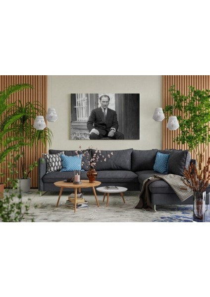 Atatürk Asil Duruş Kanvas Tablo
