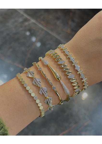 Xuping 14 Ayar Vip Zirkon Taşlı Gold Çelik Bileklik