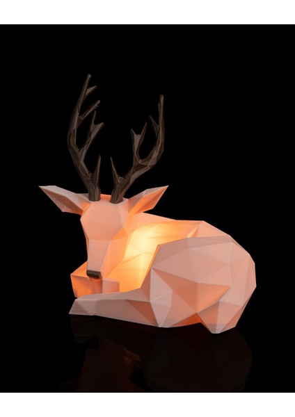 Geometrik Tasarım Ren Geyiği Masa Lambası modelleri