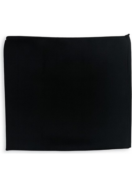 Kadın Düz Siyah Eşarp – Soft Dokulu Minimal Tasarım