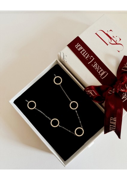 Silver Roma Harf Kolye fırsatları