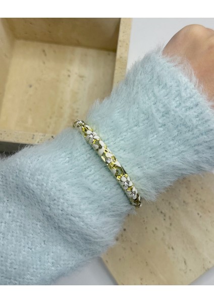 White Blossom Kelepçe