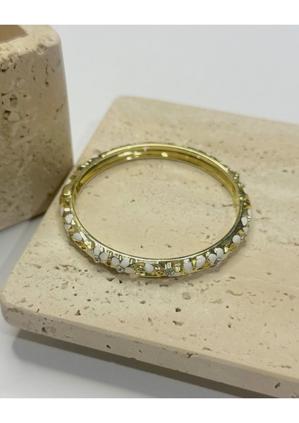 White Blossom Kelepçe fırsatları