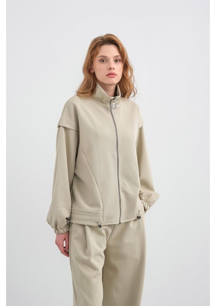 Haki Kadın Pike Dokulu Bel Ayarlanabilir Fermuar Detaylı Bol Paça Alt-Üst Takım modelleri