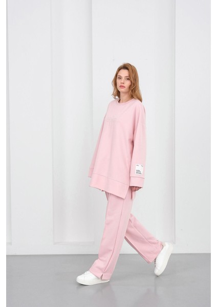 Pembe Kadın Pike Dokulu Nakış Detaylı Yırtmaçlı Oversize Bol Paça Alt-Üst Takım indirimleri