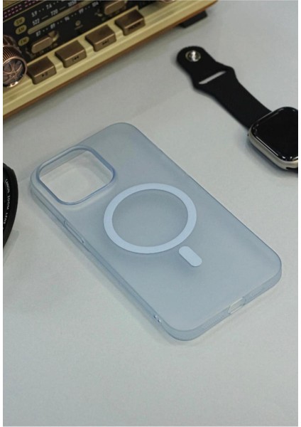 iphone 15 Pro Max Uyumlu Kaliteli Parmak Izi Bırakmaz Gerçek Magsafe Özellikli Mat Şeffaf Kılıf fiyatları